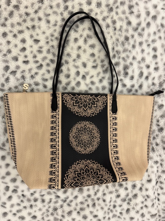 Desigual Handbags - Desigual Lady Capri Mandala zipper tote bag